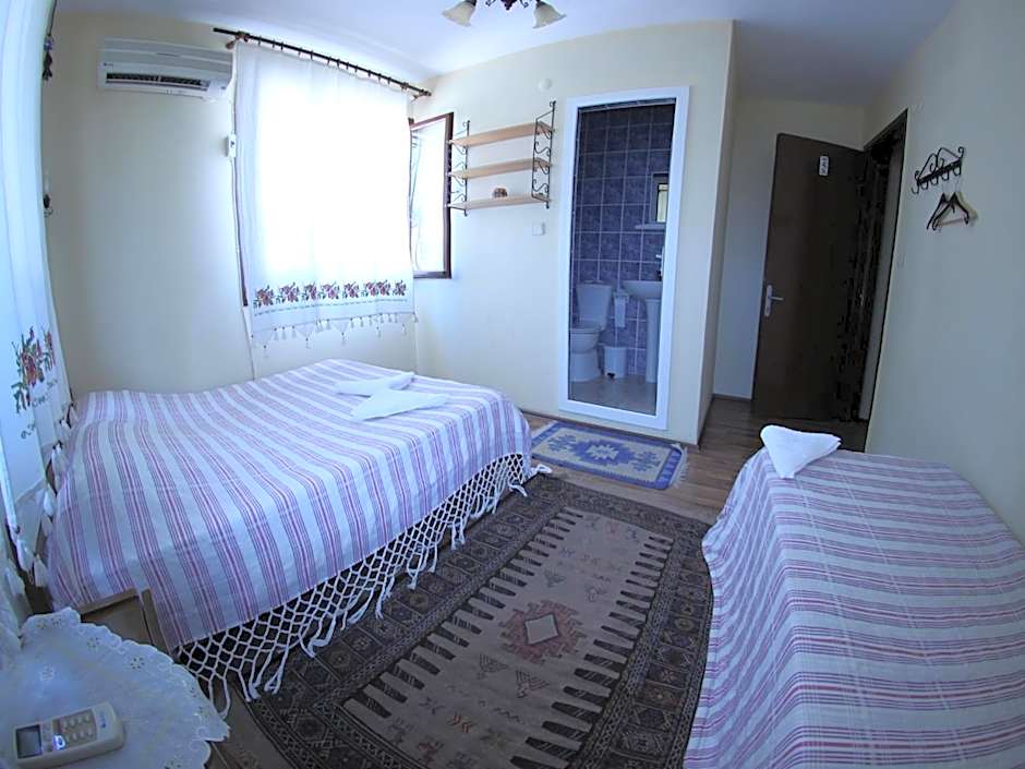 Tuncay Pension