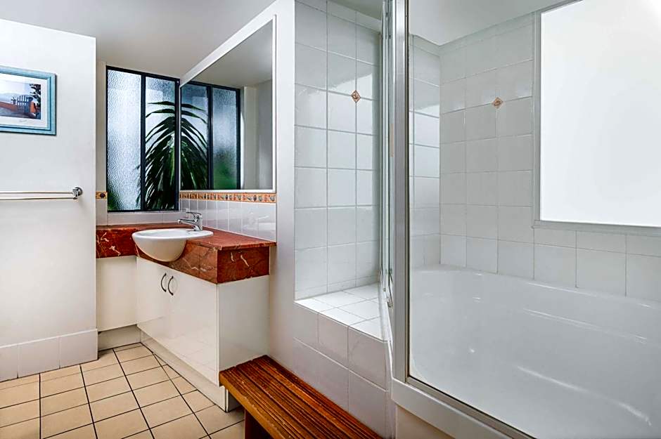 BreakFree Grand Pacific