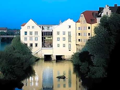 SORAT Insel-Hotel Regensburg