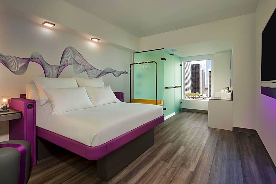 Photo 1 of 5 of Premium 1 King Bed