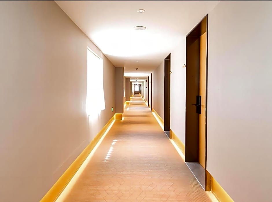 Ji Hotel Huzhou Renhuangshan