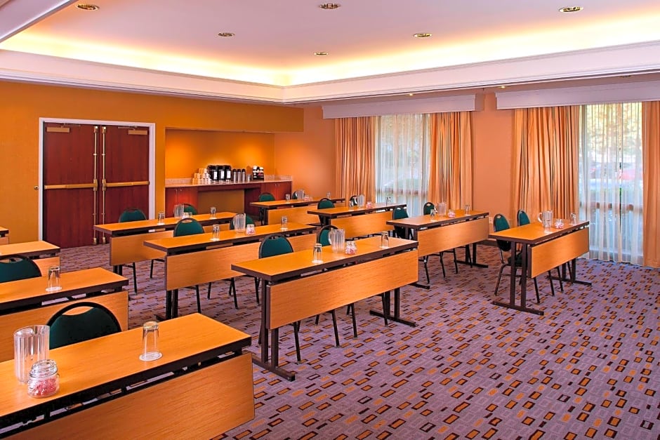 Courtyard by Marriott Covington / Mandeville