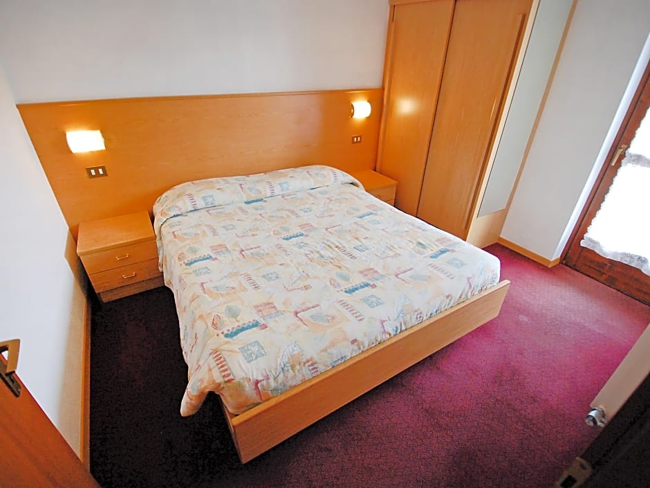 Beverly - Two Bedroom No.3