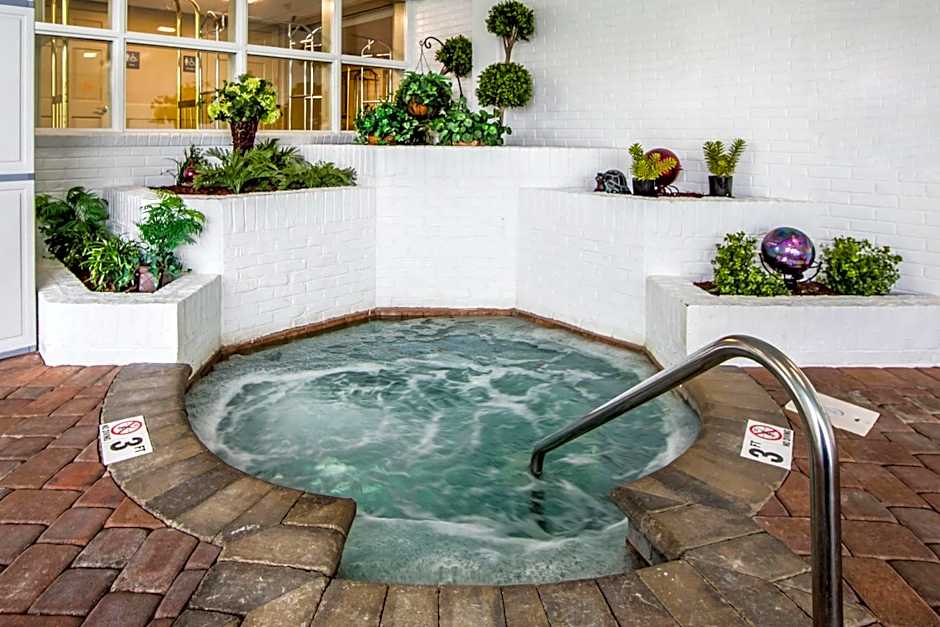 The Inn at Apple Valley, an Ascend Collection Hotel