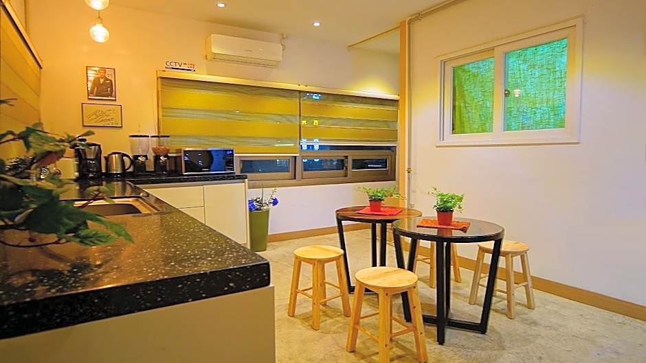 Hanok Midam – Jeonju, 