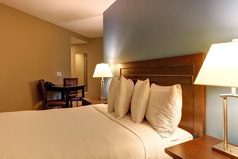 Vedder River Inn