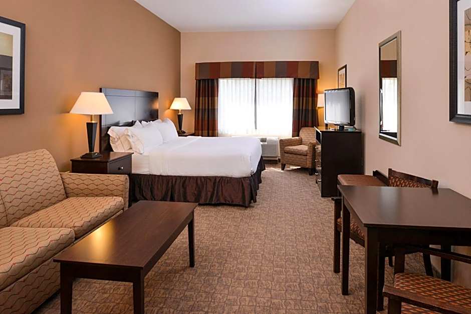 Holiday Inn Express & Suites Bridgeport By IHG