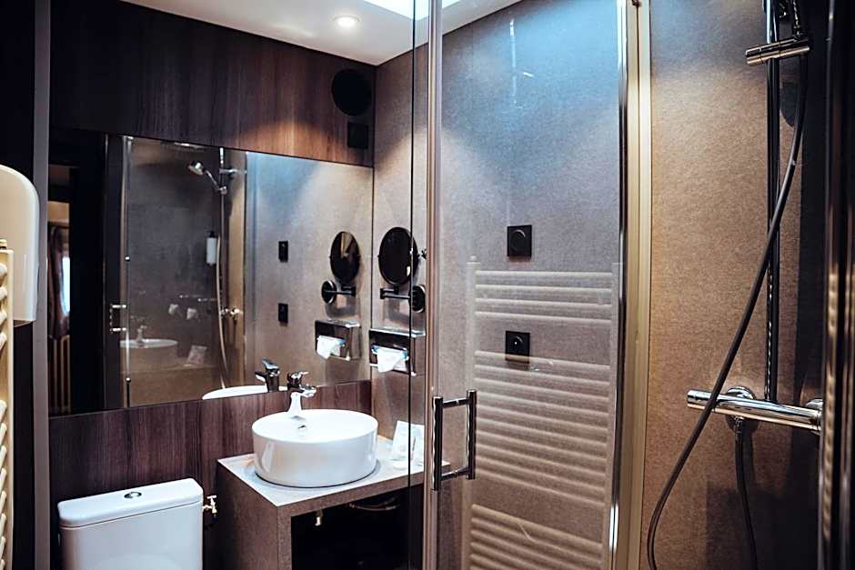 Hotel Le Dauphin Les Loges