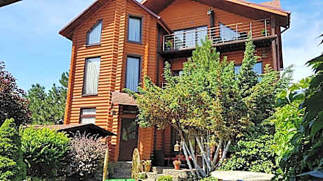 Luxury apartments with pool and sauna in the Villa