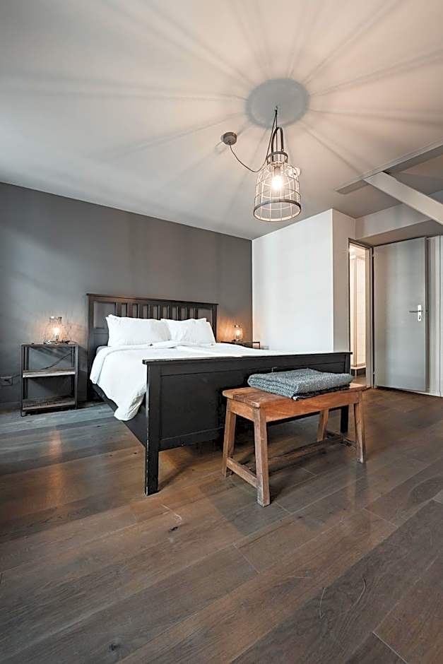 No8 Boutique Hotel - self check in