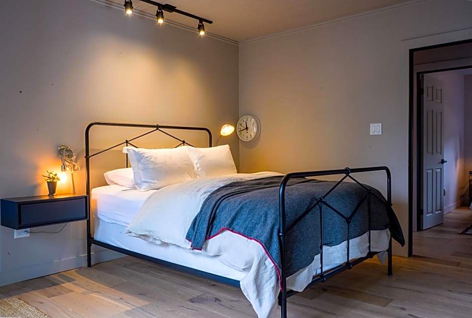 The Lakeside Prince Edward County