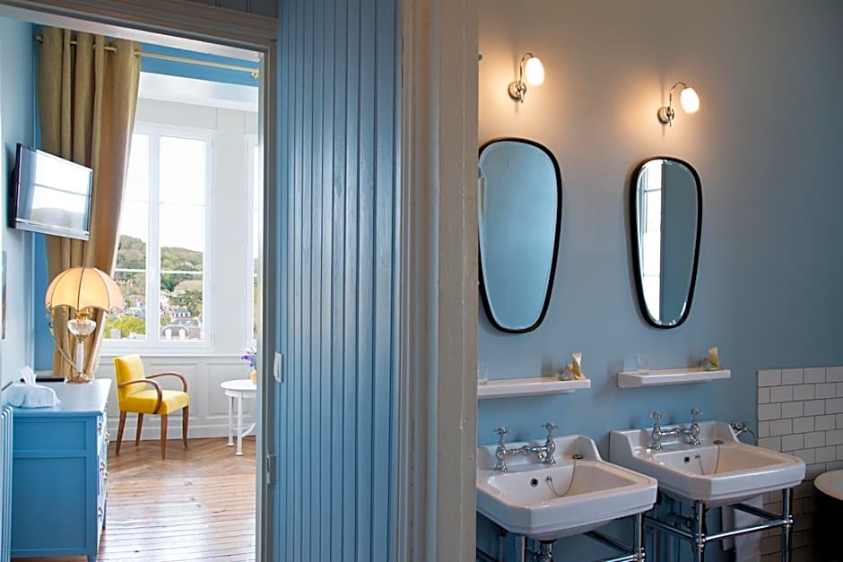 Castel De La Terrasse