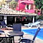Novos Baianos Hostel e Pousada