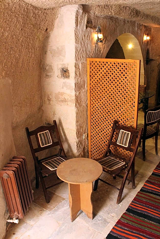 Cappadocia Eagle Cave Inn