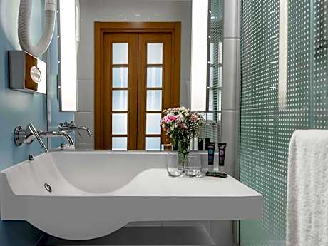 Superior Twin Room with Sea View