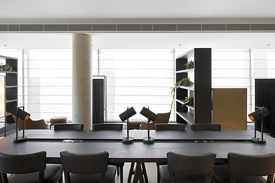 Little National Hotel