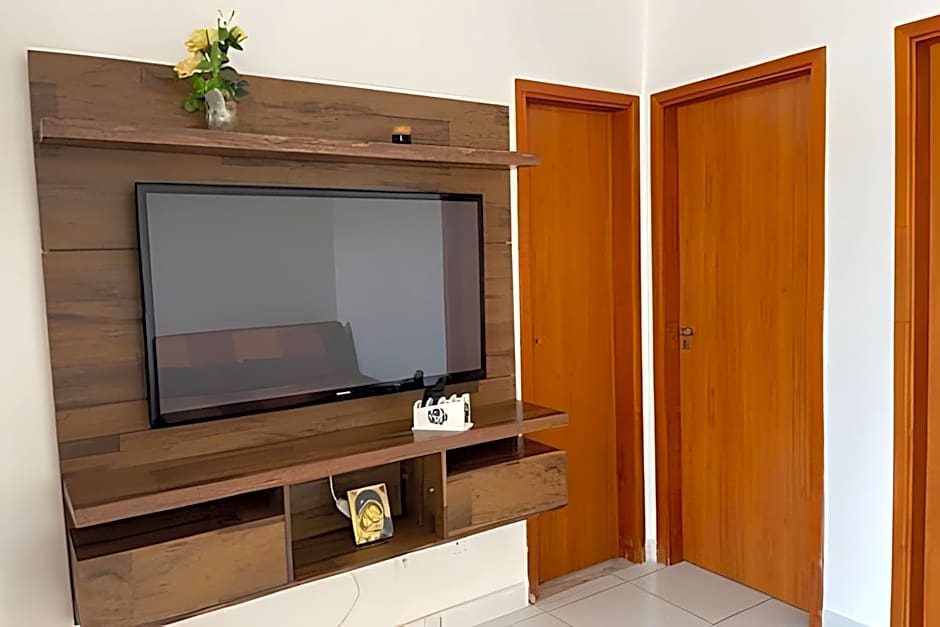 Casa condomínio fechado.