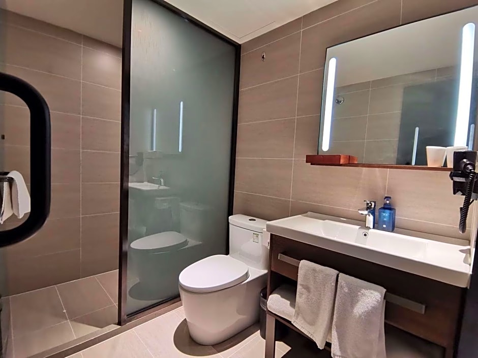 Hanting Hotel Yulin Development Zone Wanda Plaza