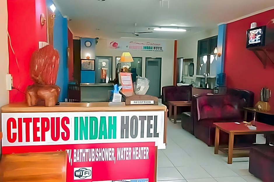 RedDoorz near Pantai Citepus Pelabuhan Ratu
