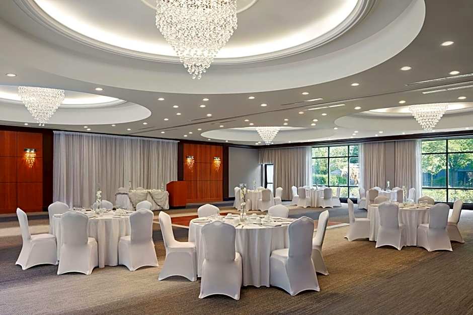 Courtyard by Marriott Hamilton