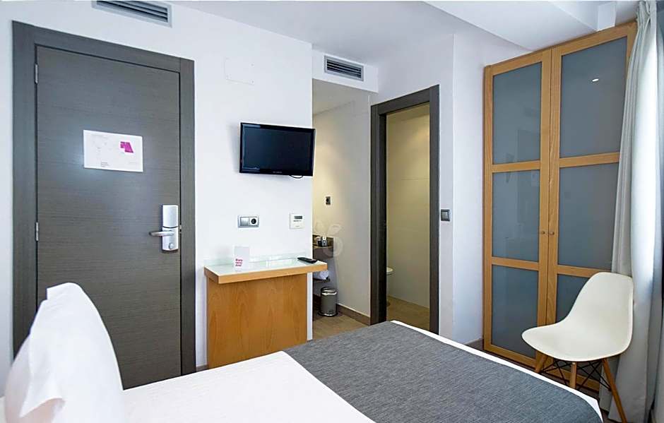 Le Petit Boutique Hotel