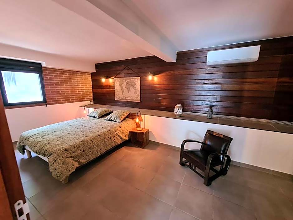 Shikoa Sobole - Le Morpho et l'Ara