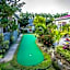 Villa De Babat
