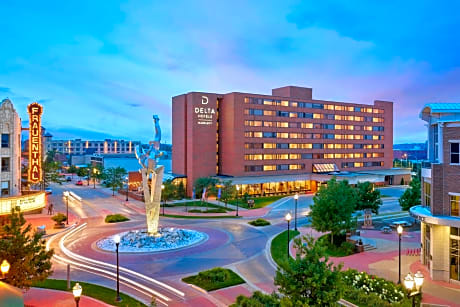 Delta Hotels by Marriott Muskegon Convention Center