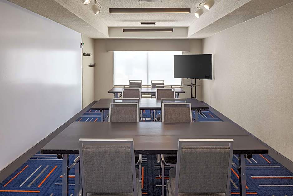 Hampton Inn By Hilton Fairmont