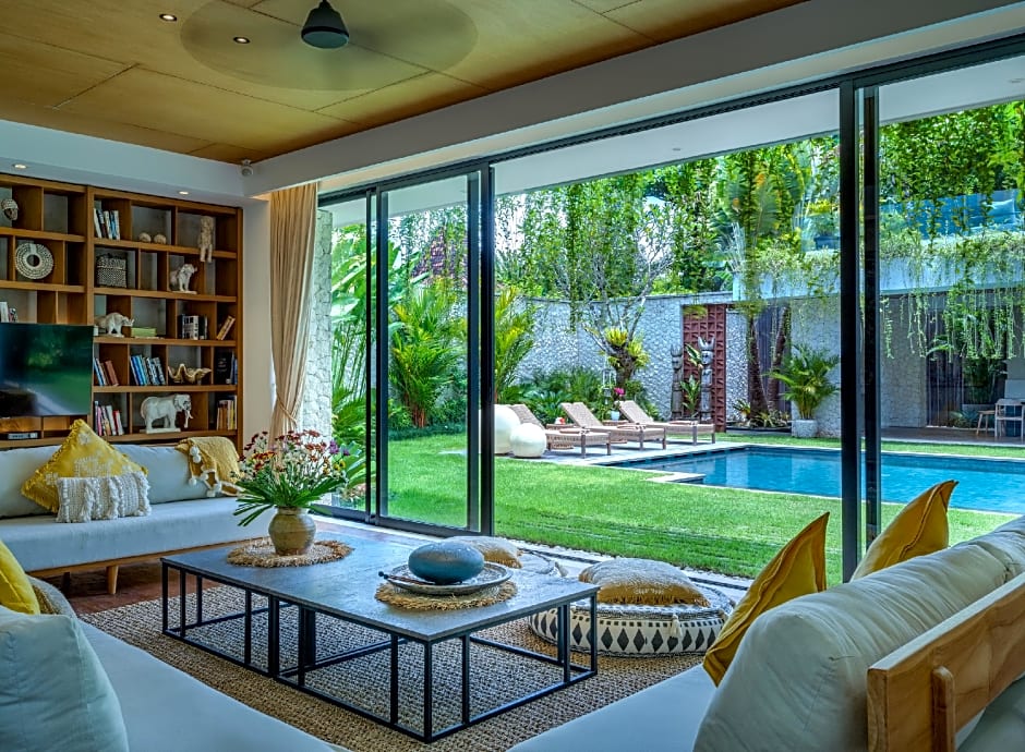 Pantai Indah Villa