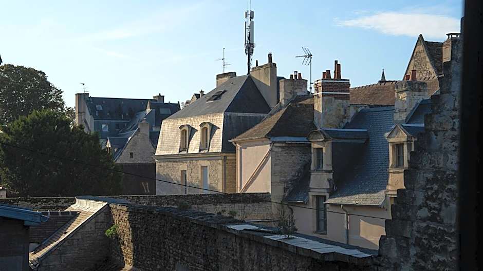 Chambres au coeur du quartier historique - Maison Alternativi