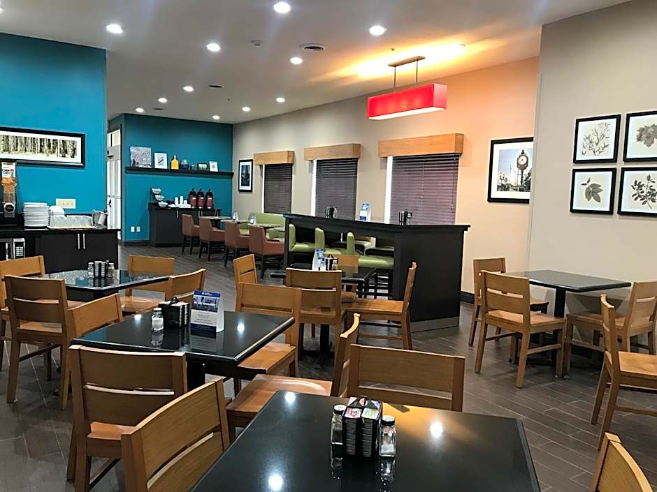 Comfort Inn & Suites O'Fallon - St. Louis Area