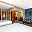 Comfort Suites near Birkdale Village - Huntersville