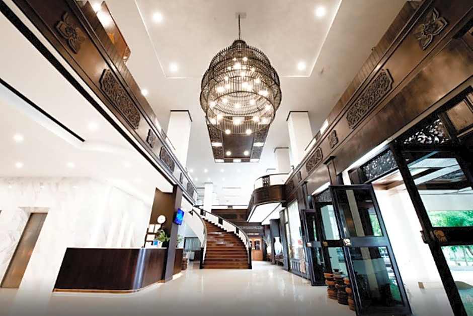 Phrae Nakara Hotel