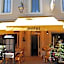 Hôtel-Restaurant "Chez Carrière"