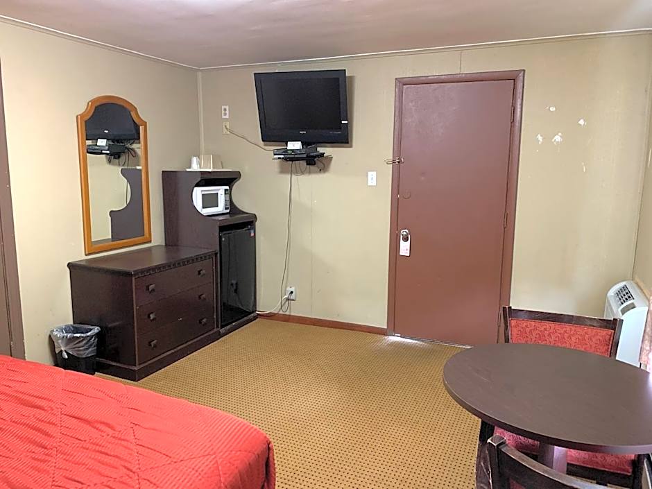 Budget Inn