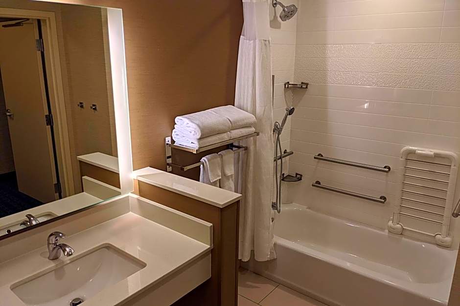 Fairfield Inn & Suites by Marriott Phoenix Tempe/Airport
