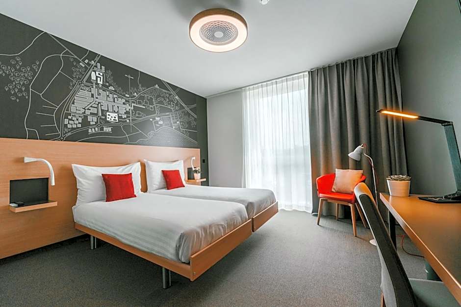 SwissTech Hotel