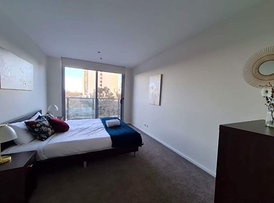 Grand 2BR between ANU and City - Hosted by Canstay