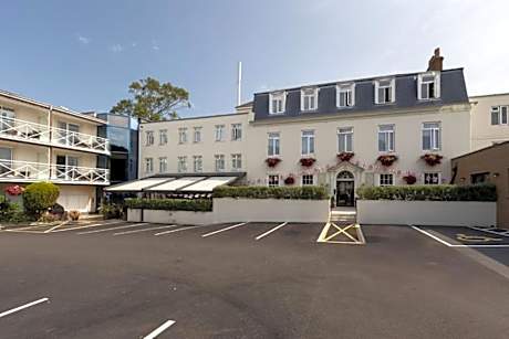 Les Rocquettes Hotel