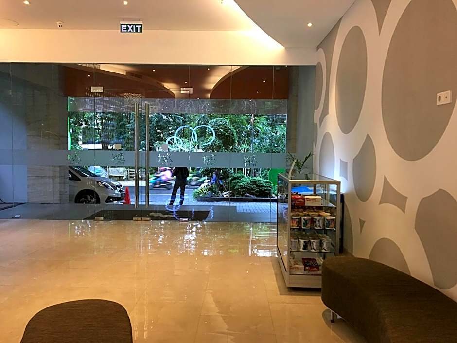 Zest Hotel Jemursari