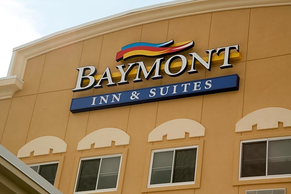 Baymont by Wyndham Erie