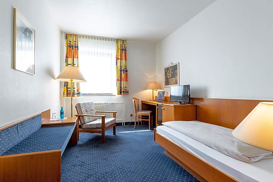 Fly Inn Hotel Frankfurt Airport Rüsselsheim ehemals Trip Inn Hotels