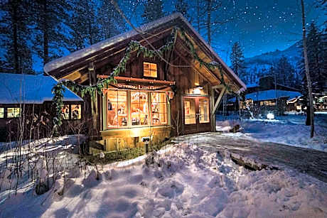 Sleeping Lady Mountain Resort