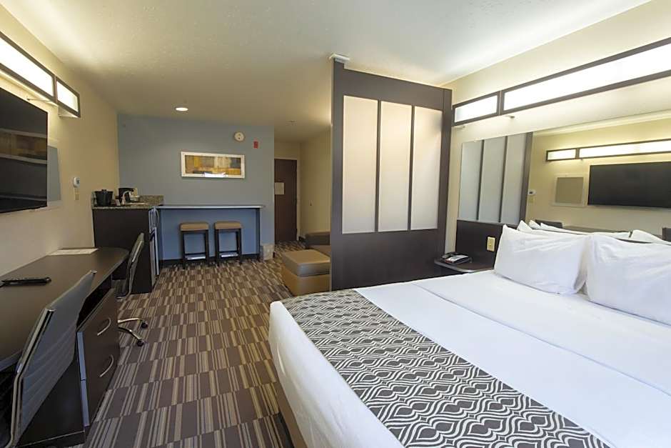 Microtel Inn & Suites By Wyndham Waynesburg