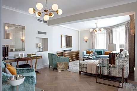 Superior Three-Bedroom Apartment