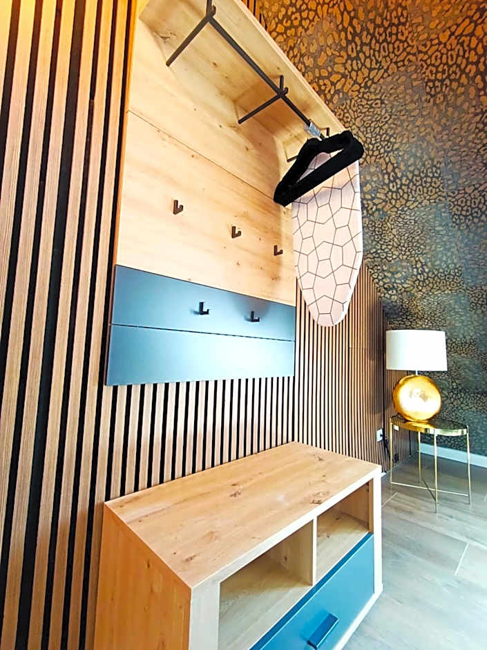 BOSSA CITY Design Apartments