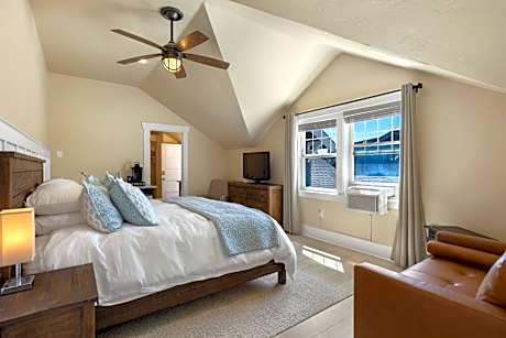 King Room - No Water View