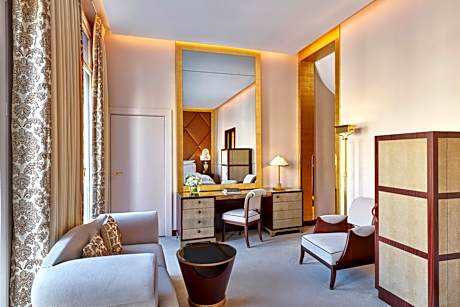 Champs-Elysées Prestige Junior Suite