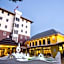 Madina Hotel